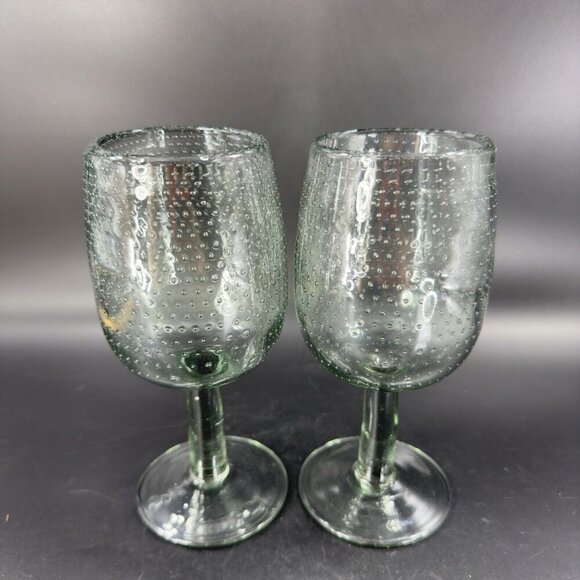 Light Transparent Green Drinking Goblets Glasses Set 2 With Textured Air Bubbles - Picture 11 of 12